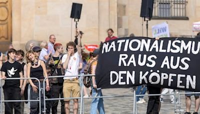 De leyes contra la desinformación que censuran hasta un posible golpe de Estado en Alemania: el peligro de no combatir los bulos
