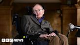 Stephen Hawking's personal letters available at Cambridge