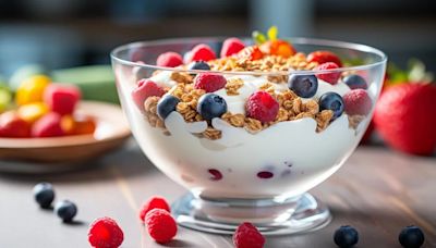 ¿Yogur griego o de búlgaros? Descubre cuál es el mejor para tu dieta