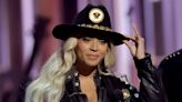 Beyoncé’s Country Doc Reveals Racial Slurs Were Overheard During Her 2016 CMAs Performance