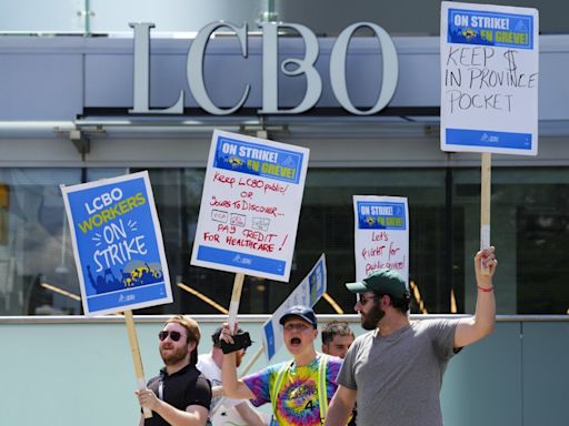 Deal to end LCBO strike thrown into question, union says job action continues