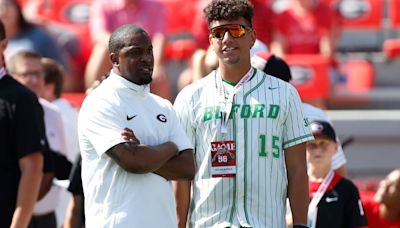 Nebraska QB Dylan Raiola's look compared to NFL great