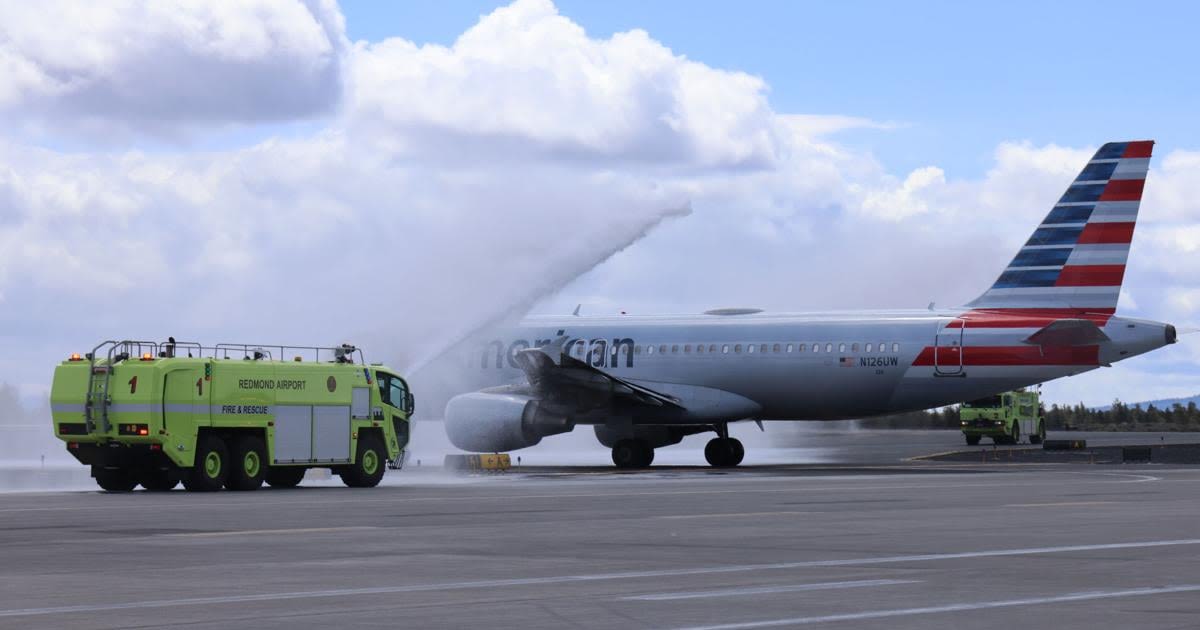 First direct flight from Redmond to Dallas takes off, opening 271 connecting routes
