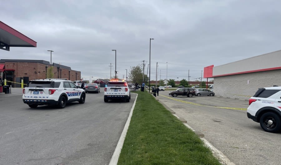 Gunshot victim found at north Columbus Sheetz parking lot