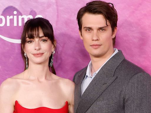 Why Anne Hathaway gave 'The Idea of You' costar Nicholas Galitzine Listerine art