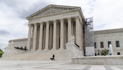Supreme Court appears open to some presidential immunity for Trump, risking delays