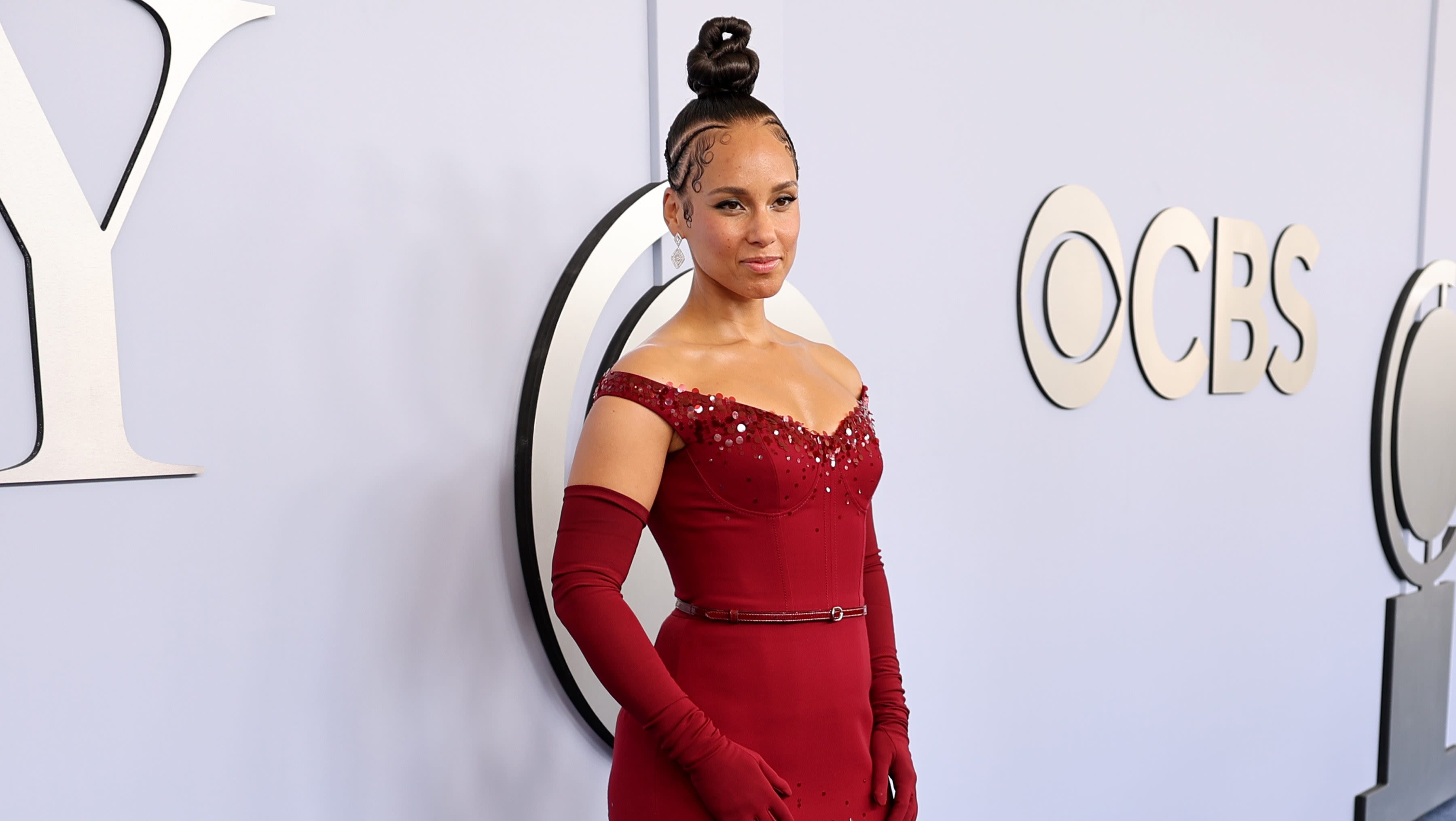 Alicia Keys Cooked By Fans After Questioning The Purpose Of DJs Who Prepare Mixes Ahead Of Time