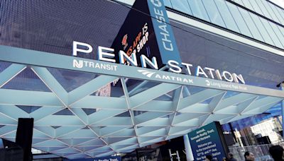 NJ Transit, Amtrak service at Penn Station experience delays due to disabled train: officials