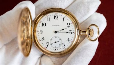 Titanic, all'asta l'orologio d'oro dell'uomo più ricco sulla nave: chi era e quanto vale l'oggetto