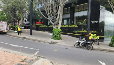 Suicidio en el norte de Bogotá: miembro del equipo legal del Banco Itaú saltó desde su oficina