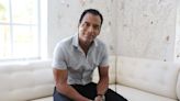 Jon Secada y su lucha por crear conciencia sobre la enfermedad que le arrebató a su padre