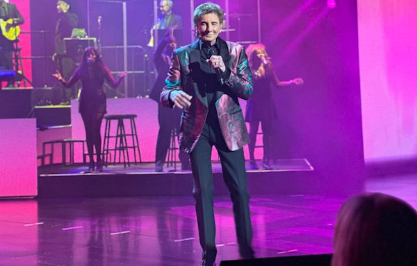 Barry Manilow adds a year of shows at Westgate Las Vegas