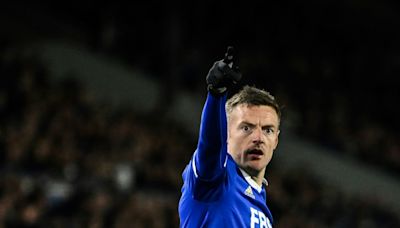 Vardy leads Leicester to Championship title