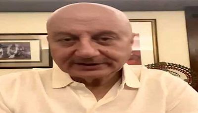Anupam Kher celebrates 40 years in Cinema with 541 films and counting