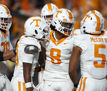 College Football Playoff Week 3 projection: Tennessee at Oregon highlights robust first round