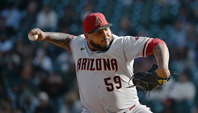 Former Arizona Diamondbacks pitcher Reyes Moronta dies in crash in Dominican Republic