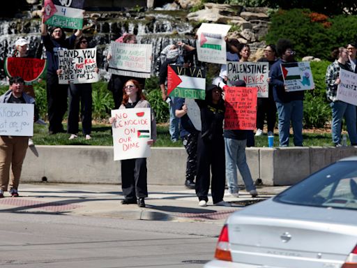 Pro-Palestianian protesters are backed by a surprising source: Biden's biggest donors