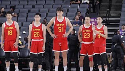 NBA／中國男籃進攻夏聯狂輸82分！球員暴怒「甩6字」網看傻