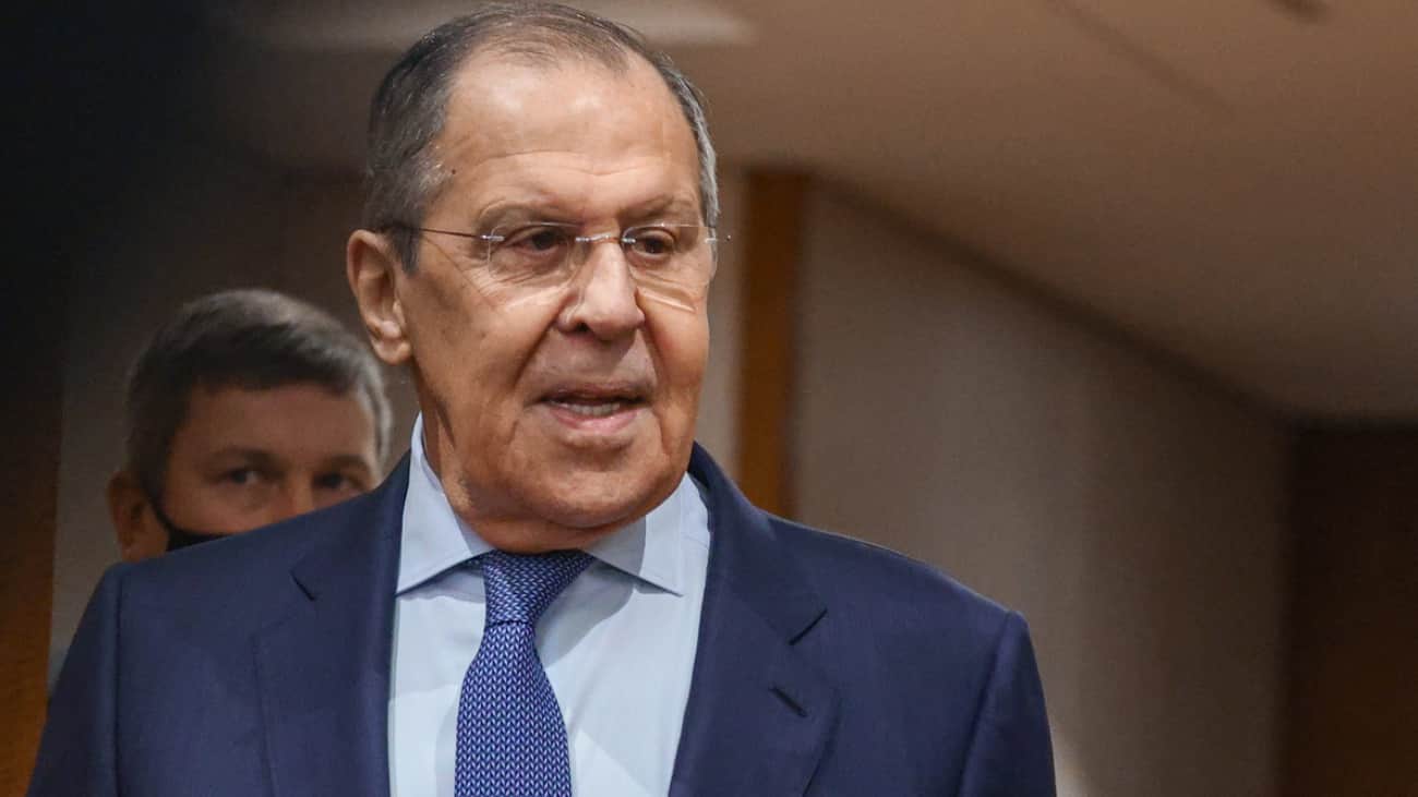 Russian foreign minister threatens the West with nuclear war again