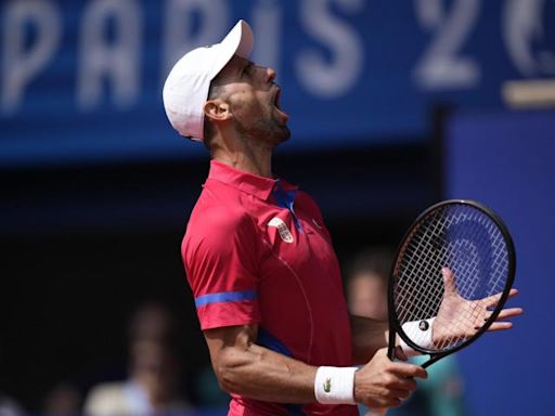 Novak Djokovic wins his first Olympic gold medal by beating Carlos Alcaraz in the men's tennis final :: WRALSportsFan.com