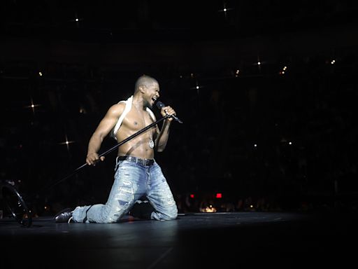 Usher Brings Out LL Cool J and Boyz II Men at Decades-Spanning Los Angeles Show: Concert Review