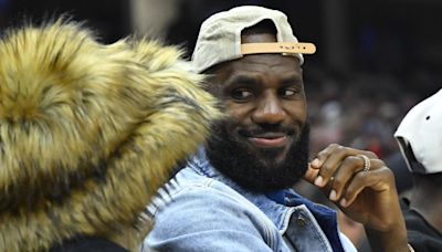 LeBron James Receives Standing Ovation From Cavaliers Fans During Game 4