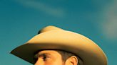 Singer Dustin Lynch brings his country music hits to the Horizon Events Center in November