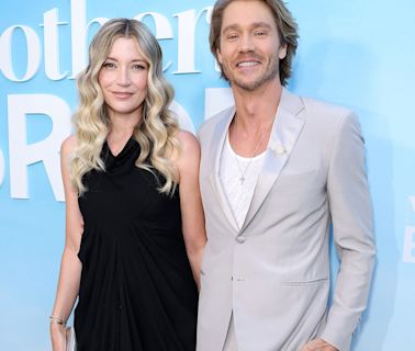 Inside Chad Michael Murray's Sweet Family World With Sarah Roemer - E! Online