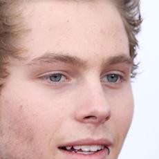 Luke Hemmings