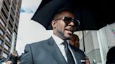 R Kelly fue puesto bajo vigilancia de suicidio después de ser sentenciado por tráfico sexual, dice una abogada