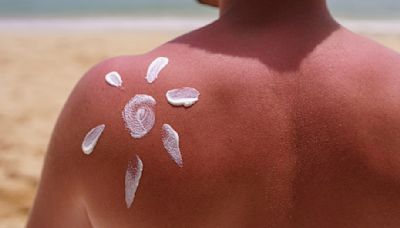 TikTok網紅宣導錯誤防曬觀念鼓吹「規律曬太陽」，專家直搖頭，皮膚癌機率大增 - TNL The News Lens 關鍵評論網