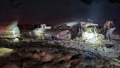 Impactante vuelco de un camión en los Caracoles de Chile: el chofer es argentino