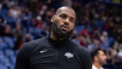 Skip Bayless: 'Jeanie Buss is too smart to start over' without LeBron James