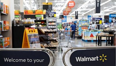 Alice Walton sells over $137 million in Walmart stock By Investing.com