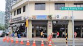 Lao Zhong Zhong Fine Spice Stall: Handmade Teochew-style prawn fritters stall with over 70 years of history