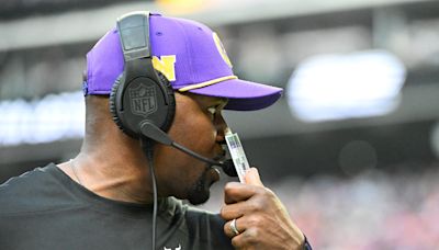 NFL Winners and Losers: Vikings are 3-0, and Brian Flores' defense might be biggest reason