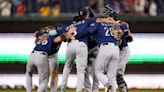 Winker homers, Mariners sweep Nats for 10th straight win