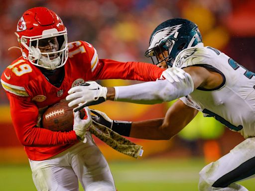 Kadarius Toney working at running back in bid to reclaim spot in Chiefs offense