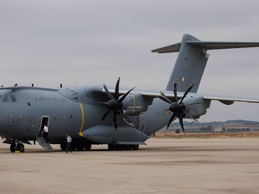 El Gobierno envía este miércoles un avión militar a Líbano con capacidad para traer a 65 españoles