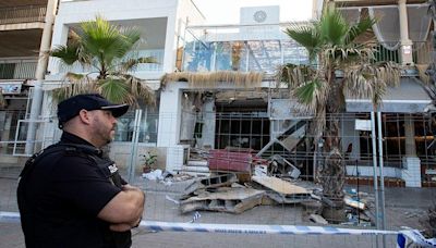 'It was chaos': Four dead in Majorca building collapse