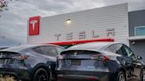 Tesla stock just hit a new 52-week low after analysts warn EV investors may start 'tossing in the towel'