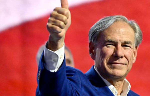 Texas Gov. Greg Abbott addresses RNC crowd on Wednesday night