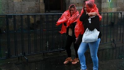 Clima HOY: Guadalajara amanece con lluvia y vendrá más; a esta hora lloverá este jueves