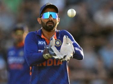 Dinesh Karthik retires from all forms of competitive cricket