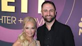 Kristin Chenoweth Marries Josh Bryant During Romantic Ceremony in Texas