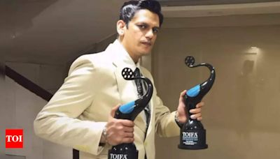 TOIFA OTT Awards 2023: Vijay Varma wins acting excellence in a negative role for 'Dahaad'; calls it 'Tofa' | Hindi Movie News - Times of India