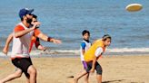 Love frisbee? Explore the sport with Game Nights at Juhu Beach