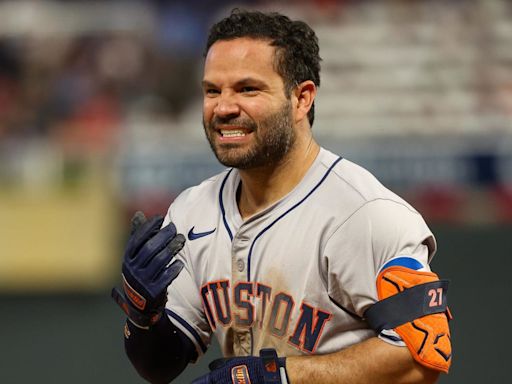 Jose Altuve Breaks Craig Biggio's Impressive Houston Astros Record