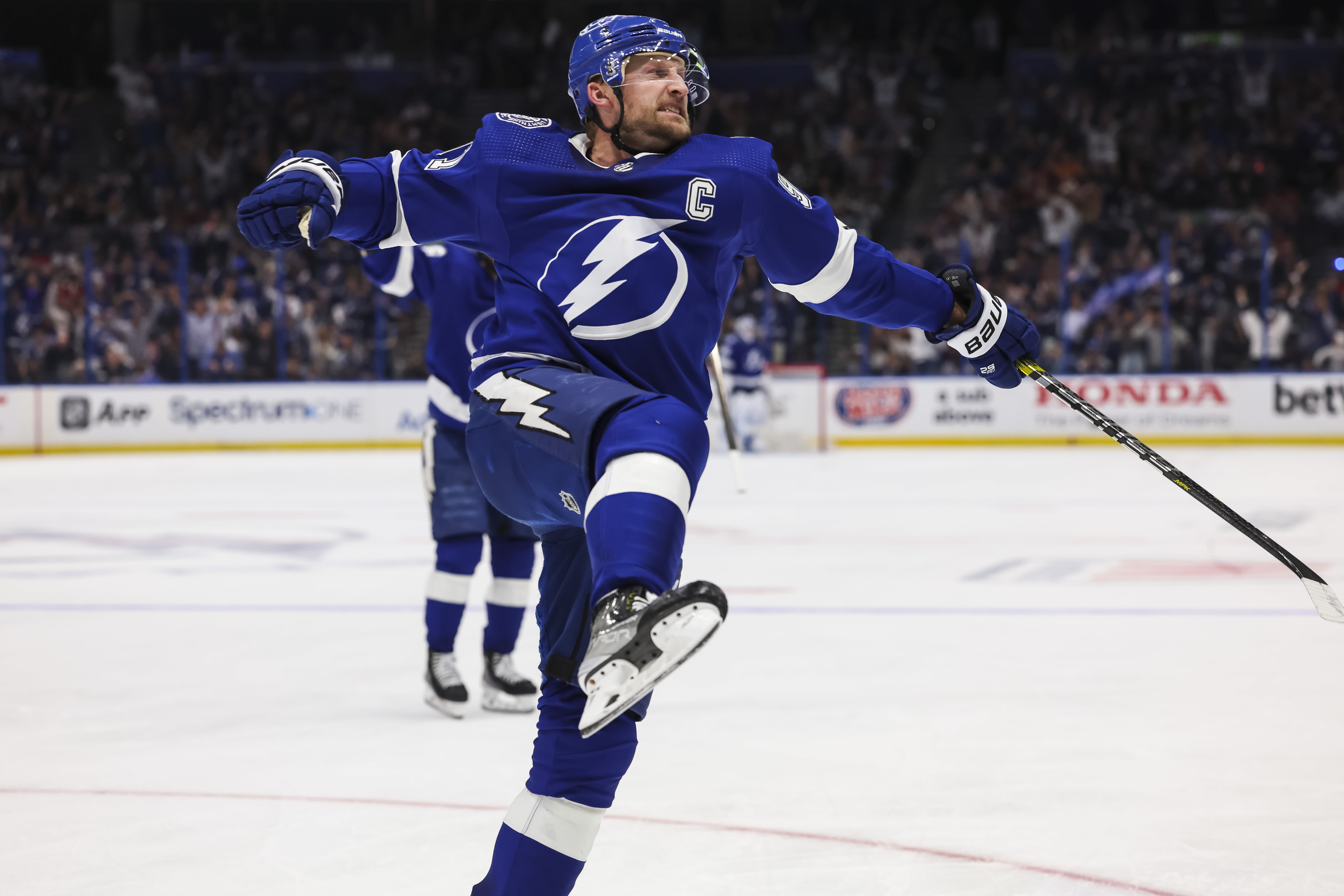 NHL free agency: Steven Stamkos 'thankful' for time with Lightning as he joins Predators