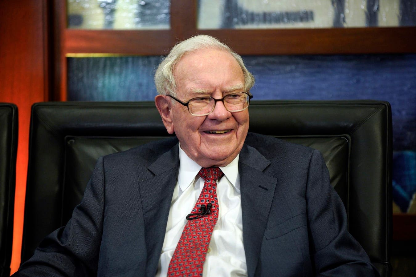 All 41 Stocks Warren Buffett Has In Berkshire Hathaway's Portfolio